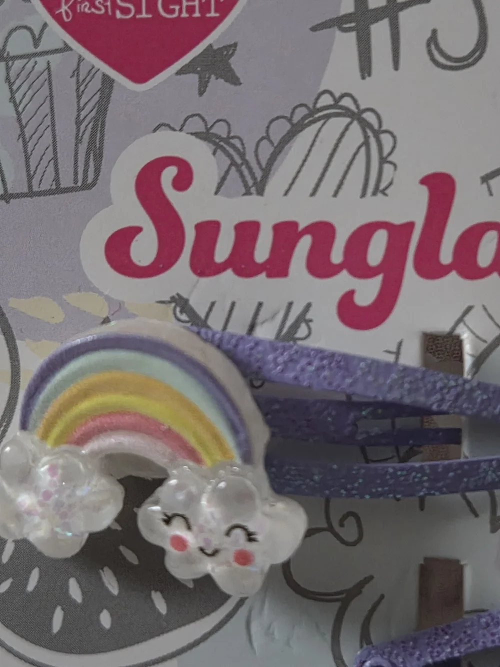 Love @ First Sight Sunglasses with Rainbow Case & Hair Clips Set NIP
